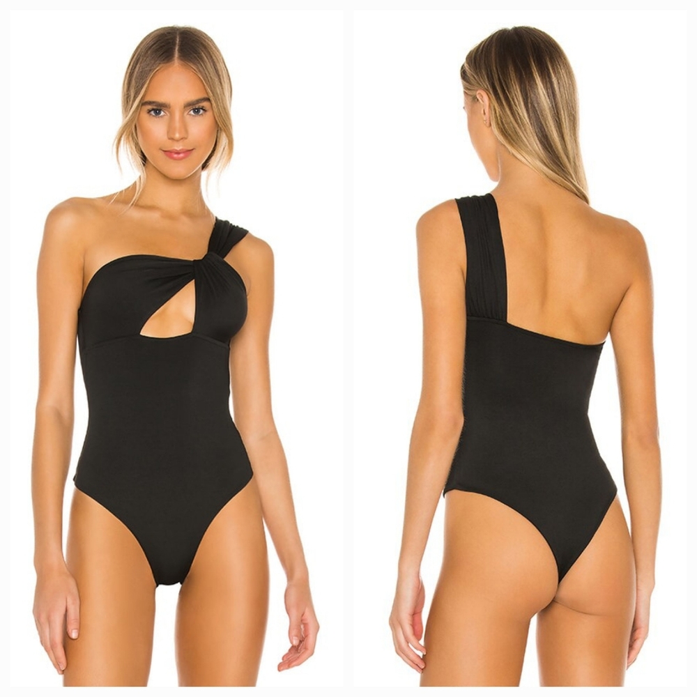 Superdown Jimena One Shoulder Bodysuit in Black